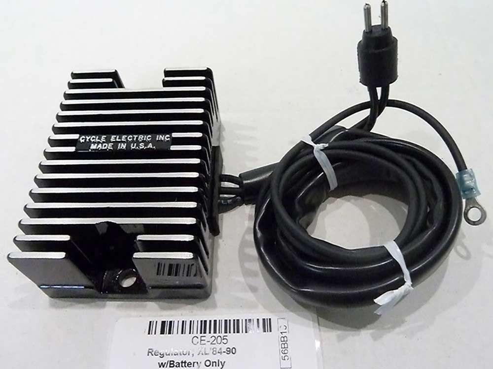 Regulator. Fits Sportster 1984-1990.