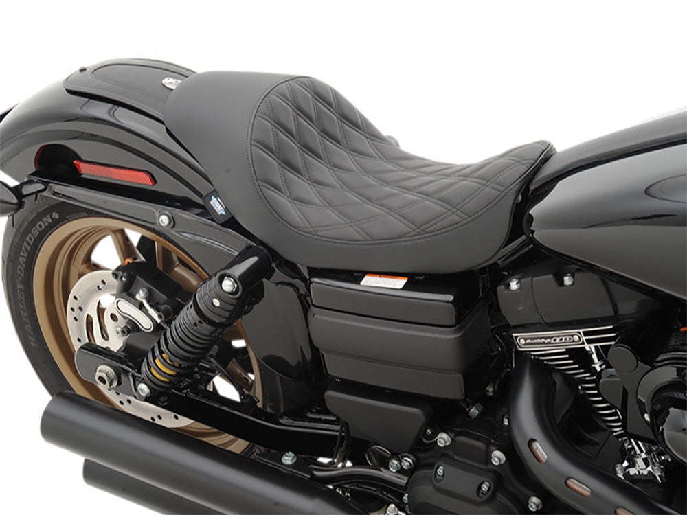 3/4 Low Solo Seat with Black Diamond Lattice Stitch. Fits Dyna 2006-2017