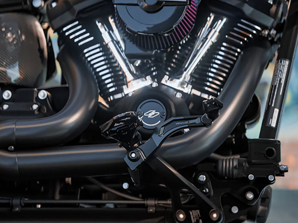 SX3 Foot Controls - Black. Fits Softail 2018up with Mid Controls