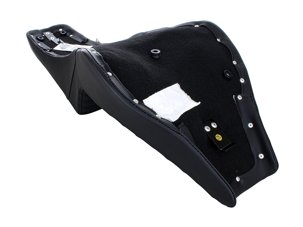 Step-Up Tuck & Roll Dual Seat. Fits Softail Street Bob 2018up & Standard 2020up.