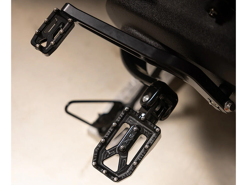 Aggressor Footpegs - Black.