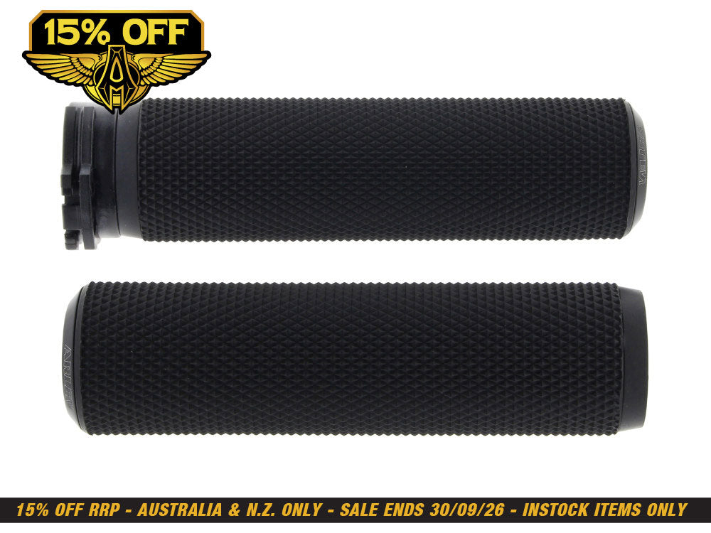 Knurled Fusion Handgrips - Black. Fits H-D with Throttle Cable.
