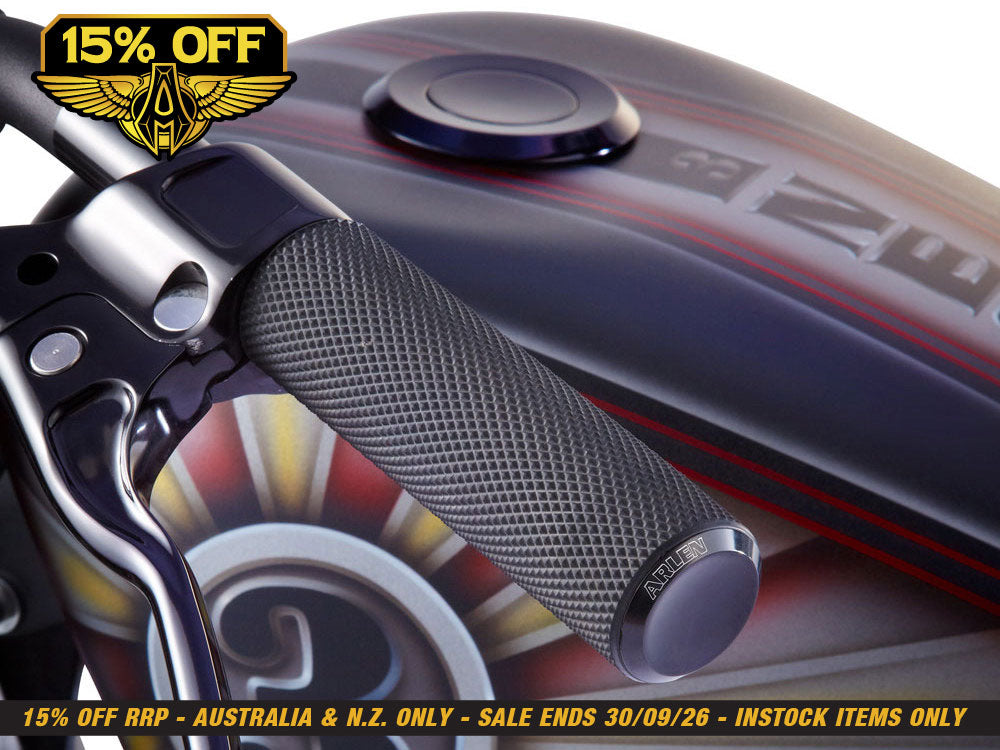Knurled Fusion Handgrips - Black. Fits Big Twin 2008-2024 with Throttle-by-Wire