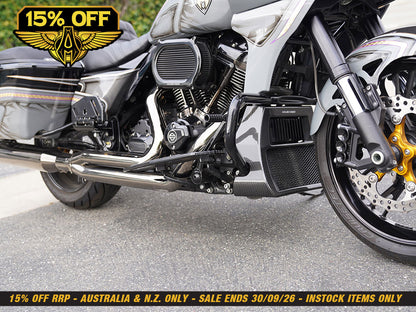 Carbon Radiator Cover - Gloss. Fits CVO Touring 2023up & Street Glide & Road Glide 2024up