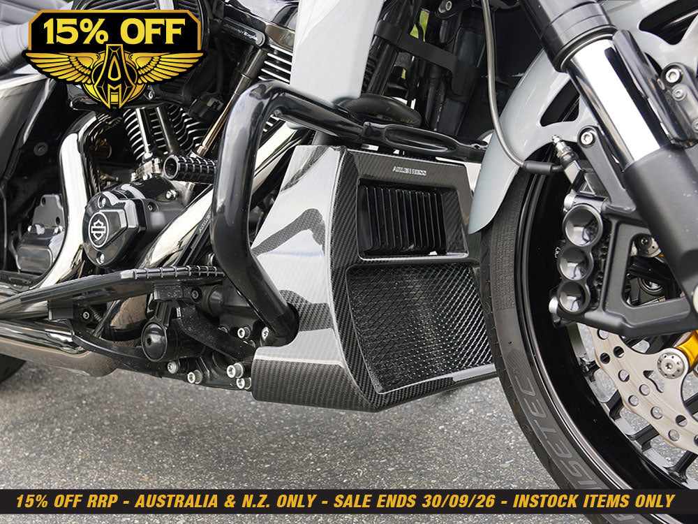 Carbon Radiator Cover - Gloss. Fits CVO Touring 2023up & Street Glide & Road Glide 2024up