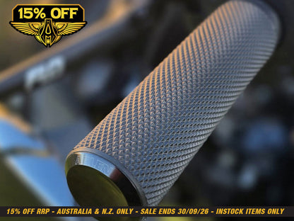 Knurled Fusion Handgrips - Black. Fits CVO Touring 2023up, Street Glide & Road Glide 2024up, Touring 2025up & Softail 2025up