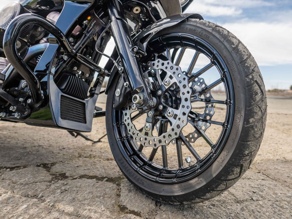 19in. x 3.25in. & 18in. x 5.5in. Y-Spoke Complete Wheel Set - Black. Fits Low Rider S 2020up & Low Rider ST 2022up