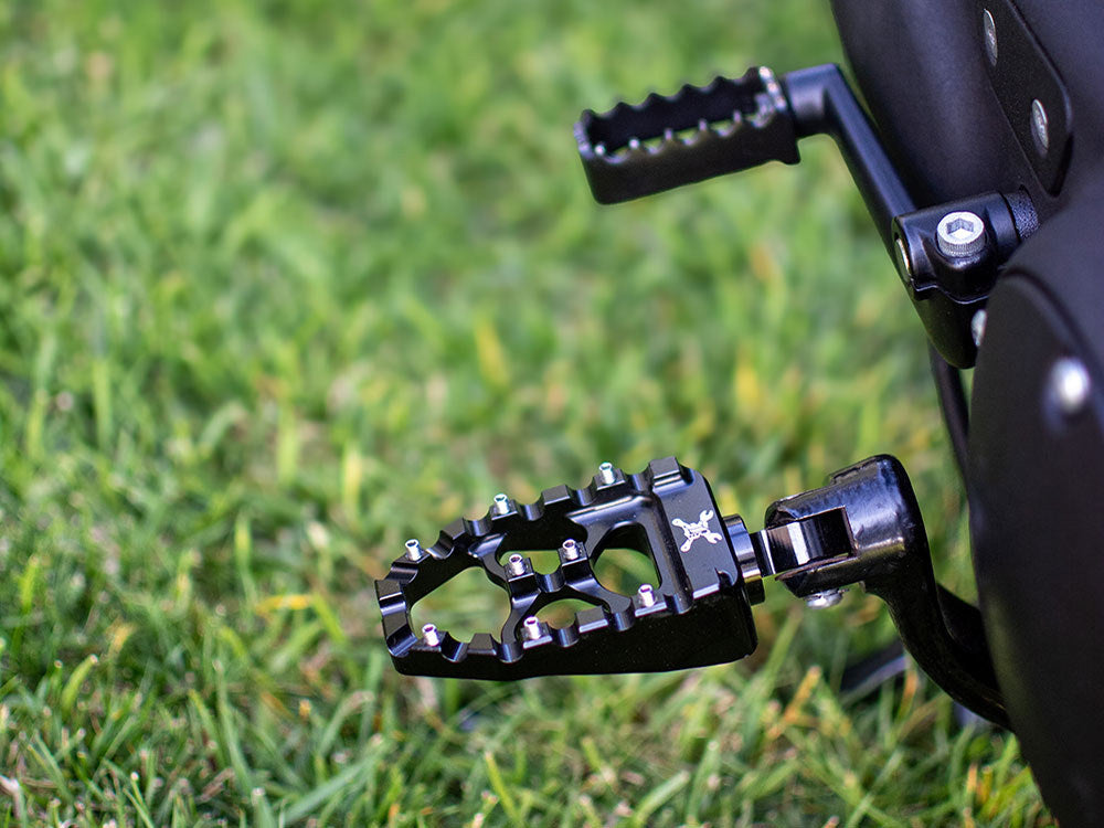MX Evolution Footpegs - Black