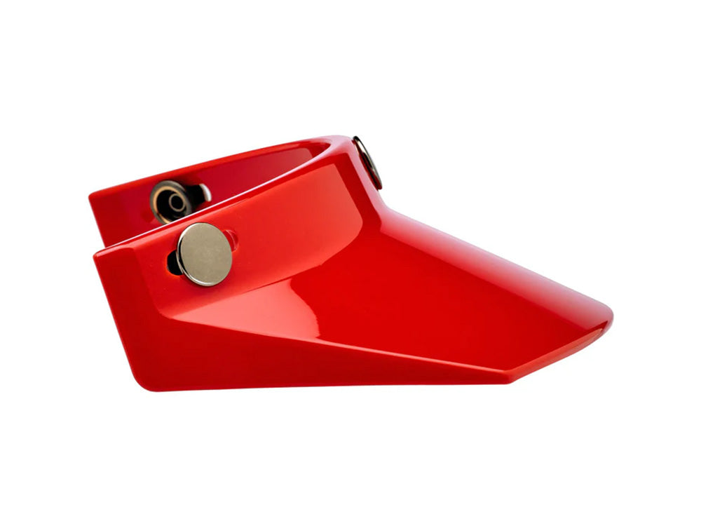 Moto Visor - Red. Fits Gringo Helmets & Most Helmets With 3 Studs Along The Top