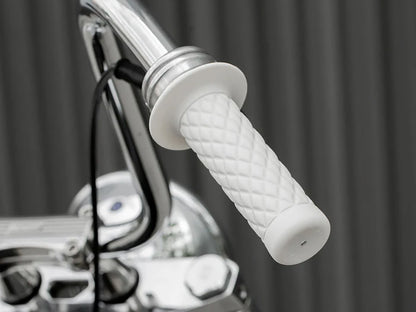 Thruster 1in. Handgrips - White