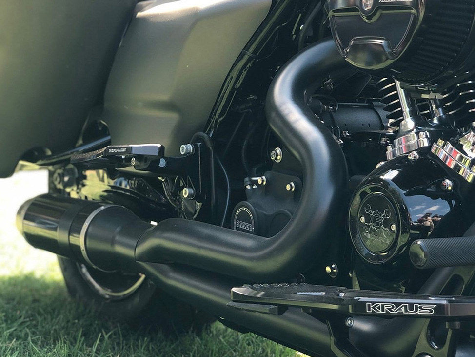 Bob Cat 2-into-1 Exhaust - Black with Black Satin Sleeve Muffler. Fits Touring 2017up.