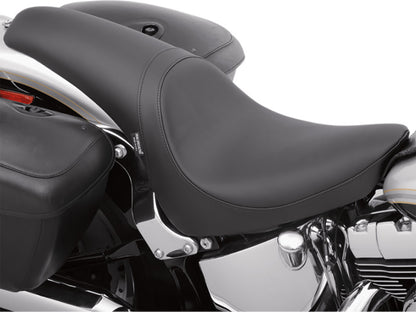 Predator Dual Seat - Smooth Solar Leather Black. Fits Softail 2000-2017 with 130 or 150 OEM Rear Tyre