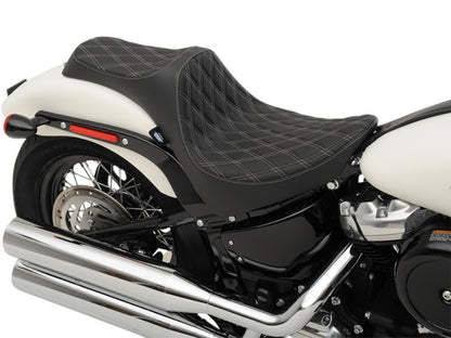 Predator 3 Dual Seat with Silver Double Diamond Lattice Stitch. Fits Softail Deluxe 2018-2020, Slim 2018-2021, Standard 2020-2024 & Street Bob & Heritage Classic 2018up