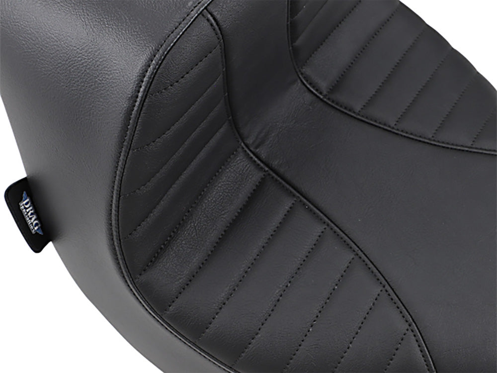 Ez Solo Seat with Black Scorpion Stitch. Fits Fatboy 2018up & Breakout 2023up