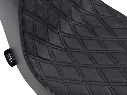 Predator 3 Dual Seat with Black Double Diamond Lattice Stitch. Fits Fat Boy 2018up & Breakout 2023up