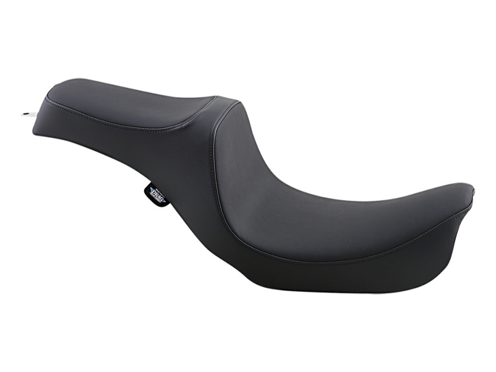 Predator 3 Dual Seat - Smooth Black. Fits Dyna 2006-2017
