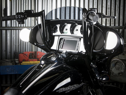 14in. x 1-1/2in. Assault Handlebar - Gloss Black. Fits Ultra Models 1996-2024 and Street Glide 1996-2023