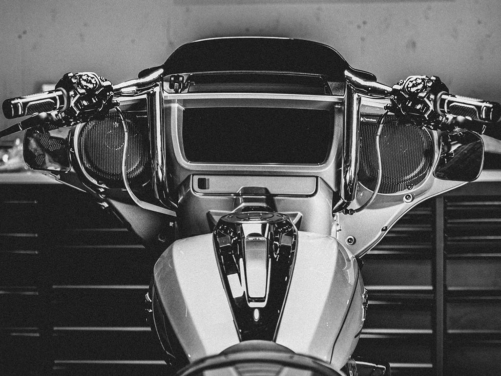 12in. x 1-1/2in. S Series Handlebar - Gloss Black. Fits CVO Street Glide 2023up & Street Glide 2024up