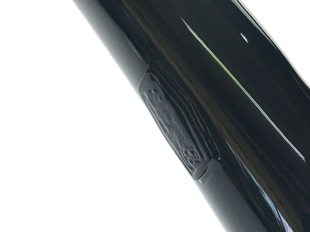16in. x 1-1/2in. Classic 47 Malo Handlebar - Gloss Black.