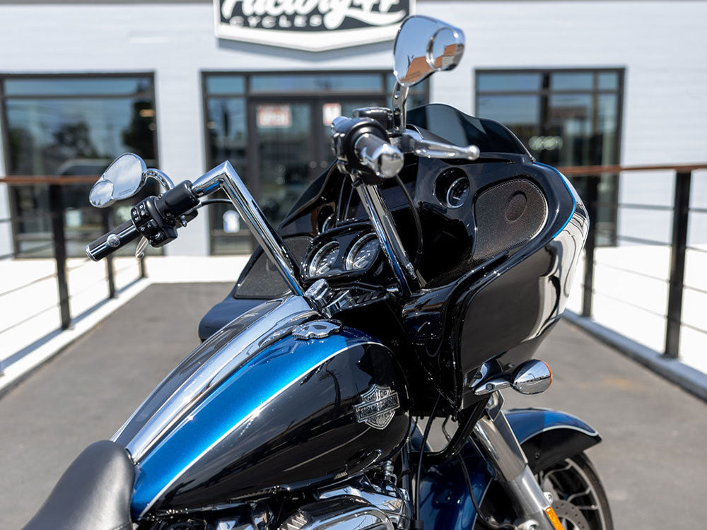 12in. x 1-1/2in. STR Miter Handlebar - Chrome. Fits Road Glide 2015-2023