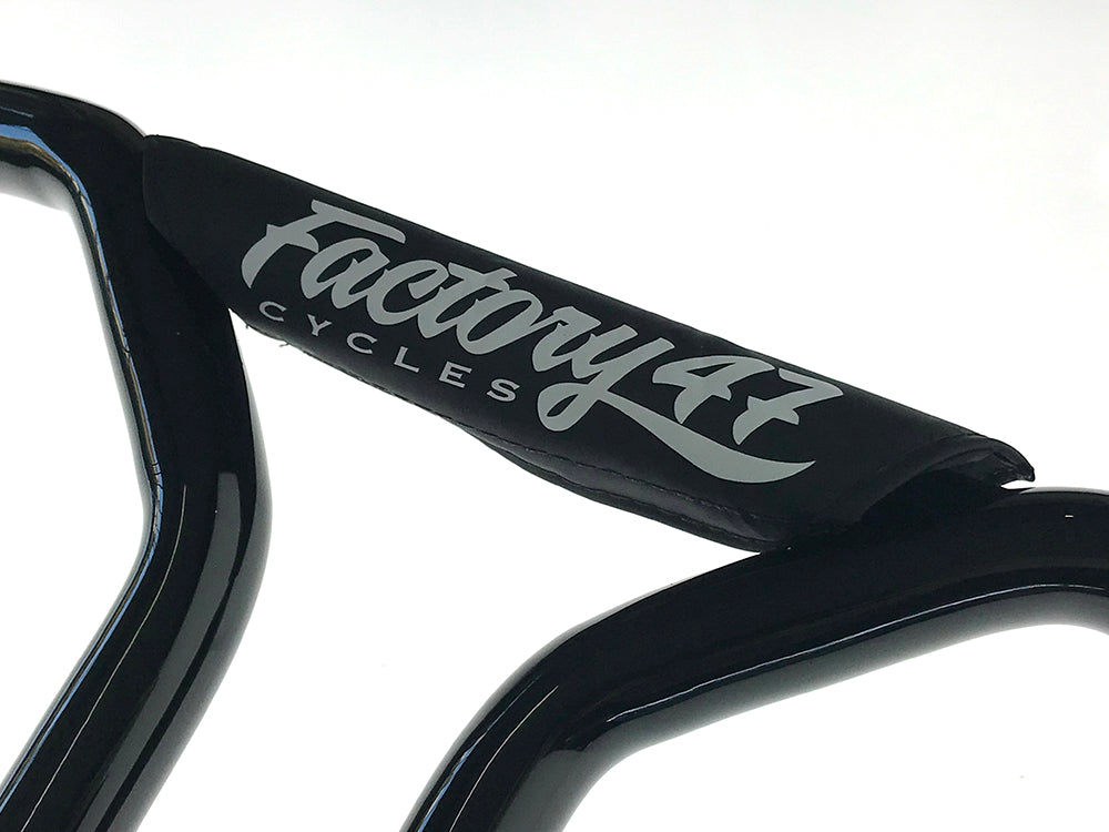 12in. x 1-1/4in. MX47 Straight T-Bar Handlebar - Gloss Black.
