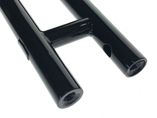 14in. x 1-1/4in. Cali Straight T-Bar Handlebar - Gloss Black.