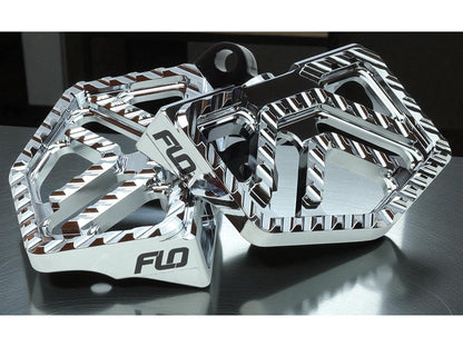 Savage Series Mini Floorboards with HD Male Mount - Chrome