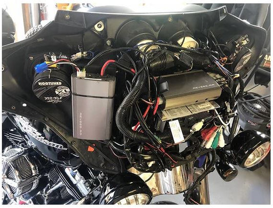 Hogtunes XL, 450 Watt Amp x 4 Speaker Kit. Fits Ultra Classic 1998-2013 & Tri Glide Ultra 2009-2013
