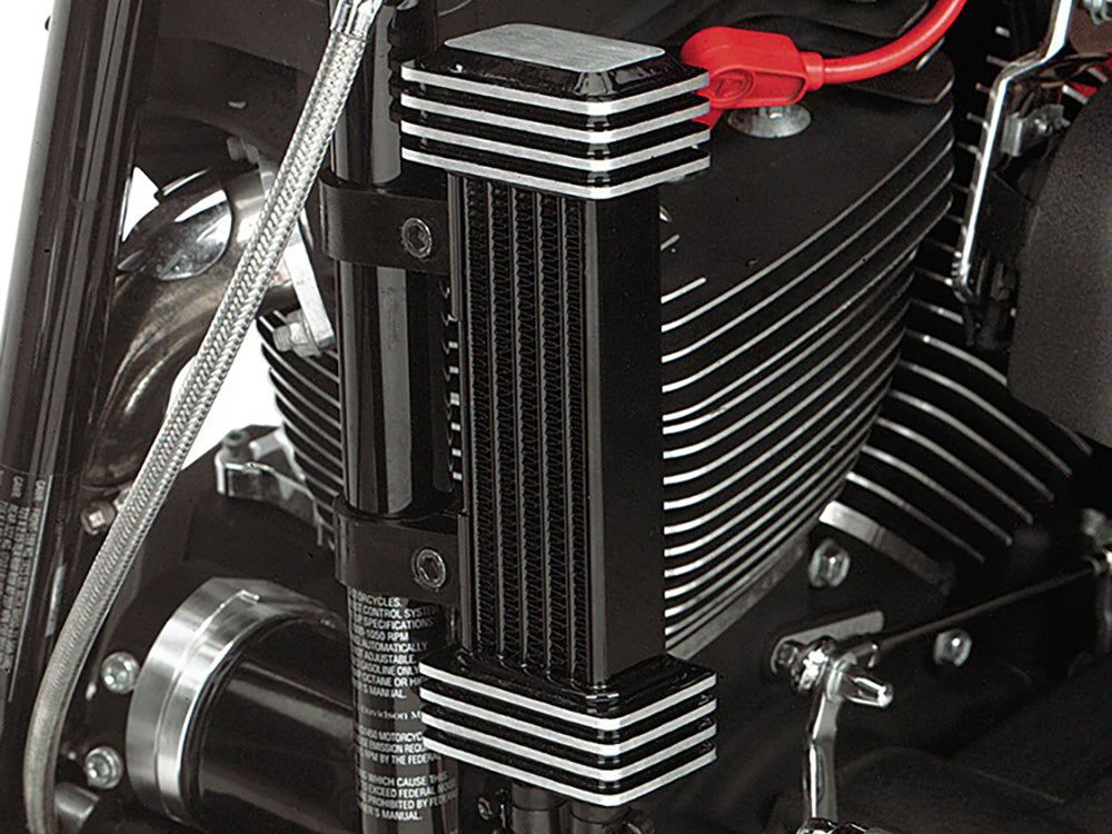 6-Row Vertical Deluxe Oil Cooler Kit. Fits Softail 2018up
