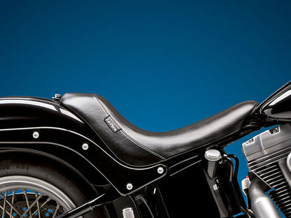 Bare Bones Solo Seat. Fits Softail 2006-2017 with 200 OEM Rear Tyre.