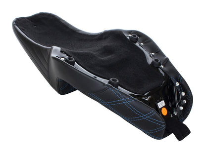 Kickflip Dual Seat with Blue Double Diamond Stitch. Fits Sportster 2004-2006 & Sportster 2010-2021 Models with either 3.3 or 4.5 Gallon Tank.