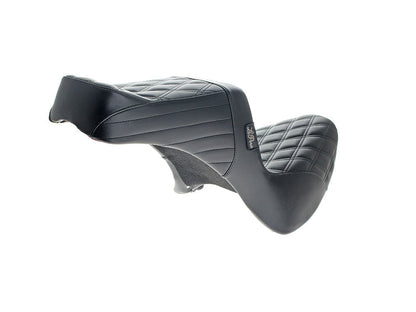 TailWhip Dual Seat - Double Diamond. Fits Softail 1984-1999.