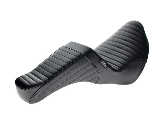TailWhip Dual Seat Pleated. Fits Softail Slim & Street Bob 2018up & Standard 2020up.