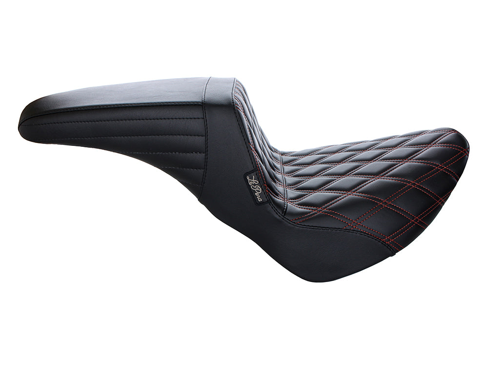 Kickflip Dual Seat with Red Double Diamond Stitch. Fits Softail Slim & Street Bob 2018up & Standard 2020up.
