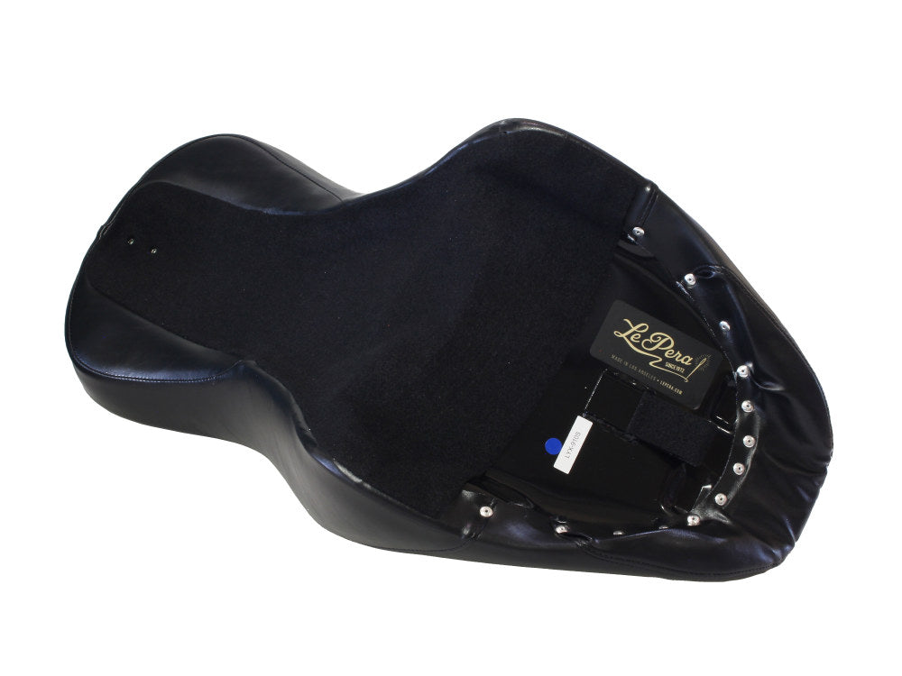 Maverick Smooth Dual Seat. Fits Softail Deluxe 2018-2020 & Heritage Classic 2018up