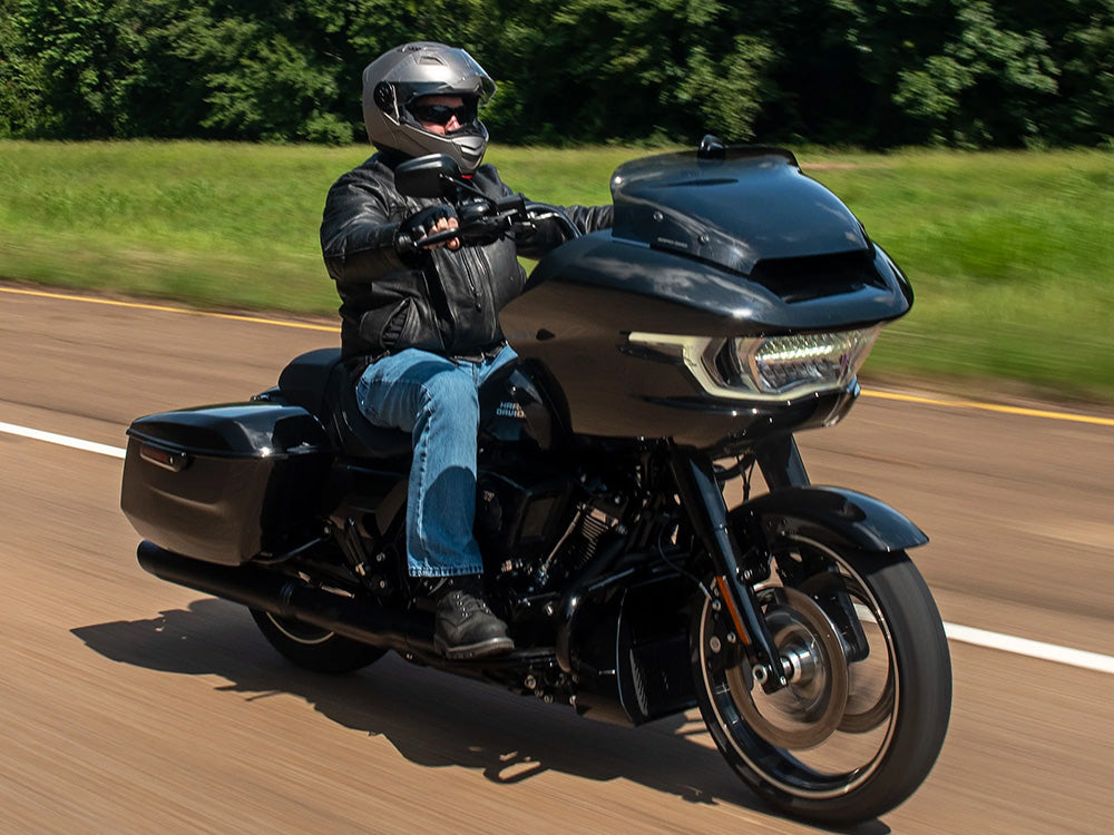 4in. Spoiler Windshield - Dark Smoke. Fits CVO Road Glide 2023up & Road Glide 2024up