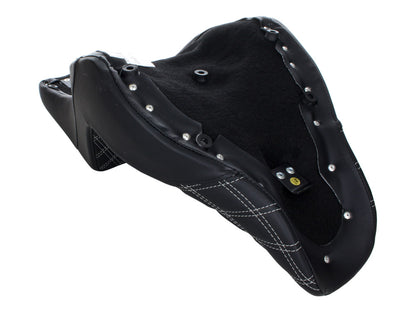 Step-Up LS Dual Seat with Silver Double Diamond Lattice Stitch. Fits Sport Glide & Low Rider 2018up, Low Rider S 2020up & Low Rider ST 2022up.