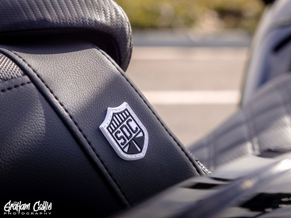 Pro Series San Diego Customs Performance Gripper Dual Seat with Backrest & Black Stitch. Fits Sport Glide & Low Rider 2018up, Low Rider S 2020up & Low Rider ST 2022up