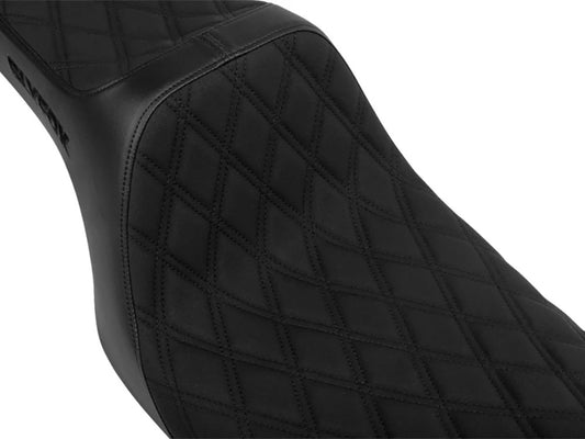 Highnoon Dual Seat with Black Double Diamond Stitch. Fits Most Touring 2008-2024