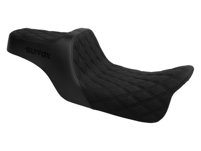 Highnoon Dual Seat with Black Double Diamond Stitch. Fits Most Touring 2008-2024