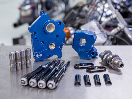 Cam Chest Kit with 465C Chain Drive Camshaft & Black Pushrod Covers. Fits Touring 2017up & Softail 2018up with Oil Cooled Engines
