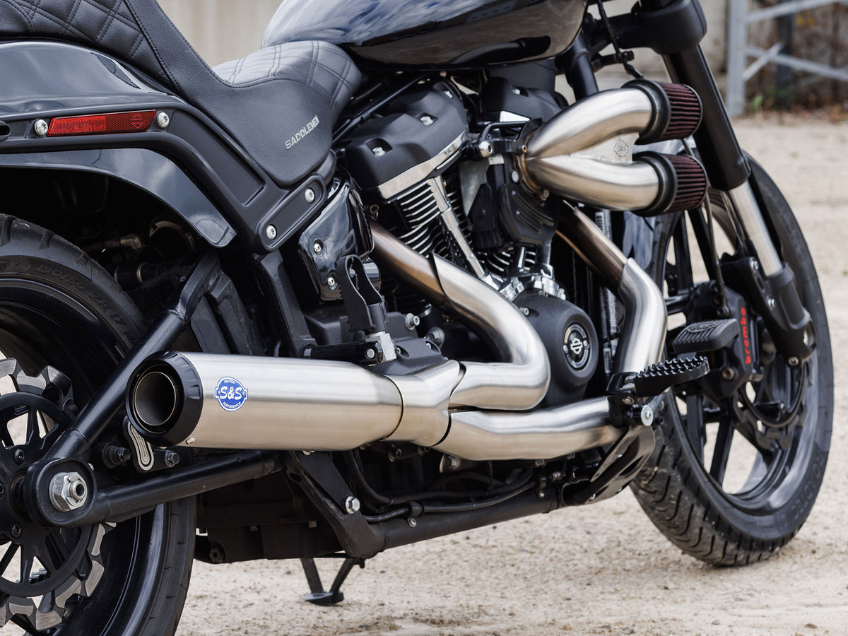 2-into-1 Qualifier Exhaust - Stainless Steel with Black End Cap. Fits Softail 2018up Non-240 Rear Tyre Models