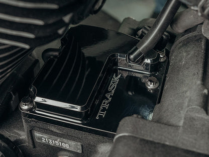 CheckM8 Vented Transmission Top Cover - Black. Fits Milwaukee-Eight 2017up