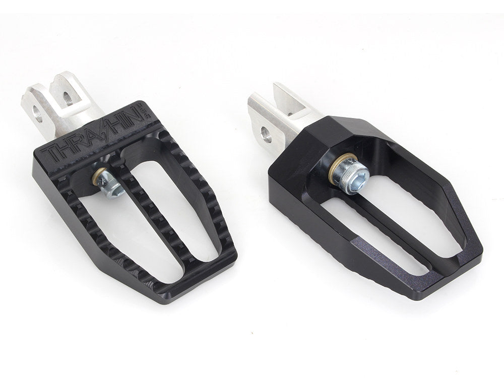Militant Footpegs - Black. Fits Softail 2018up Front Rider