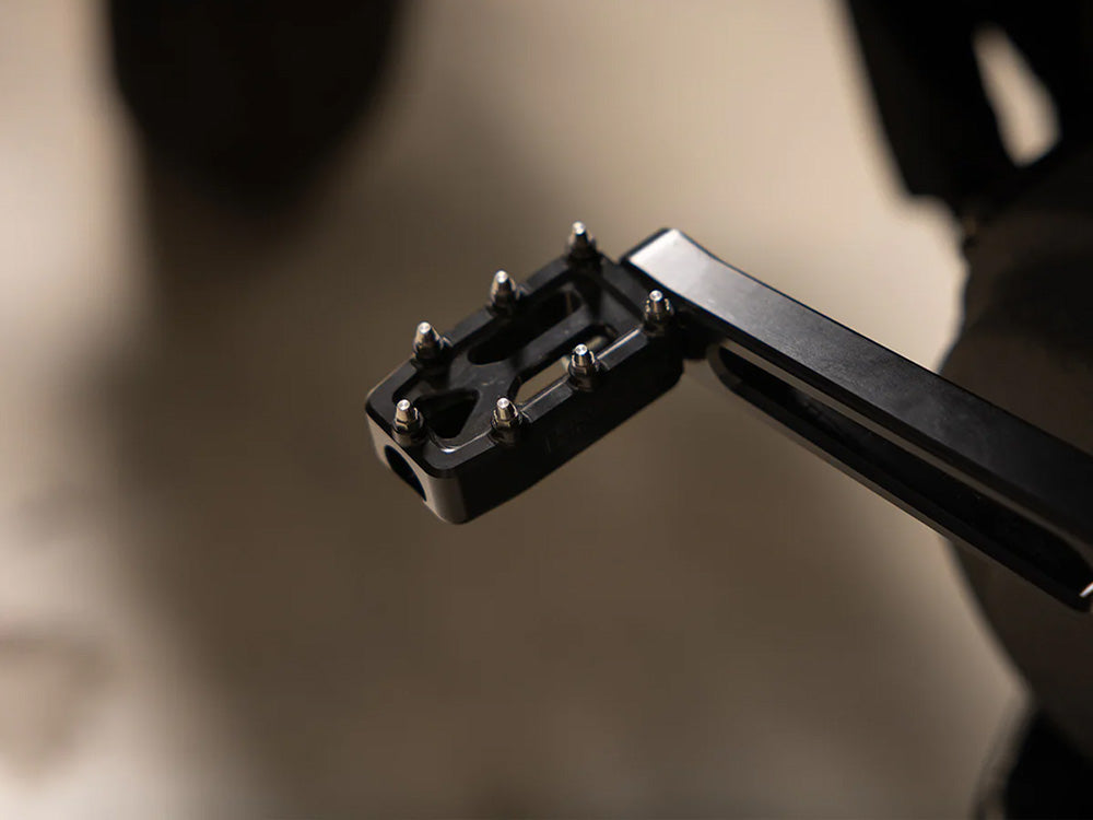 Aggressor Shift Peg - Black.