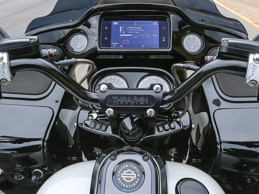 Road Glide Riser Adapter - Black. Fits Road Glide 2015-2023