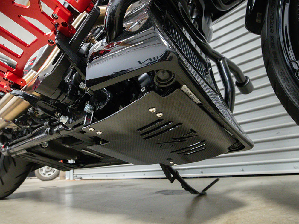 Skid Plate - Carbon Fibre Gloss Weave. Fits CVO Touring 2023up & Street Glide & Road Glide 2024up