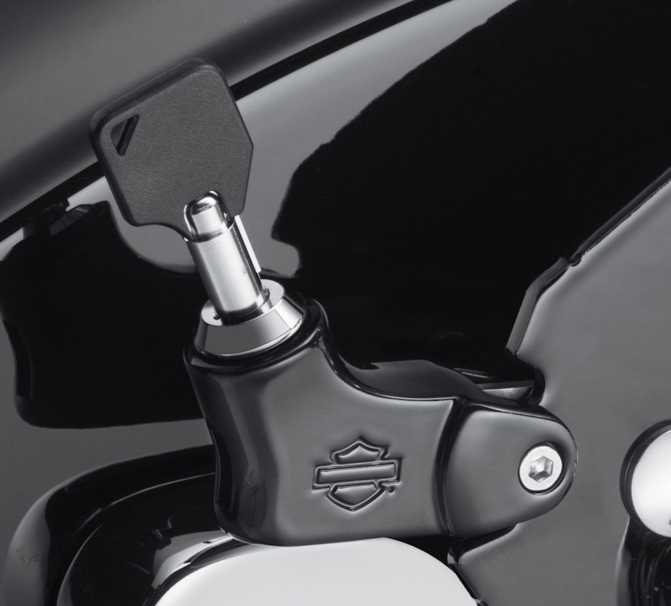 Harley-Davidson Holdfast Locking Latch- Black
